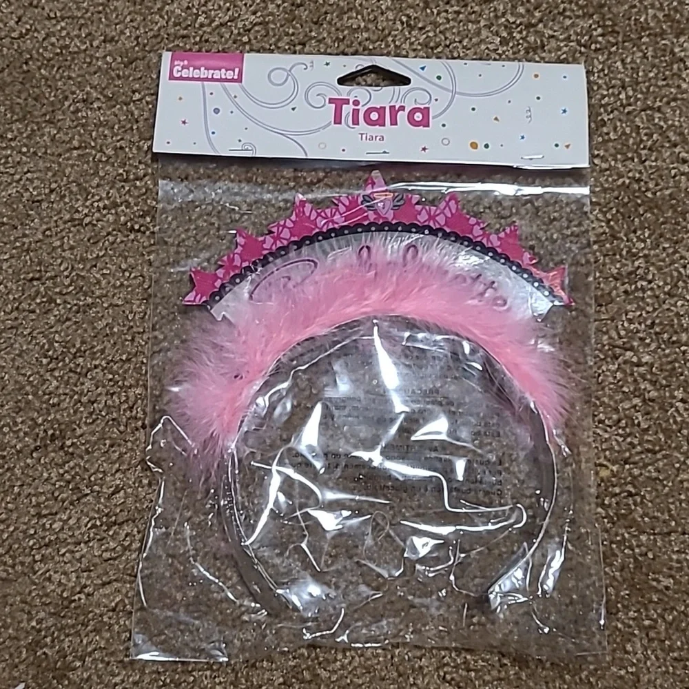 Pink Bachelorette Party Tiara & Invitations Set